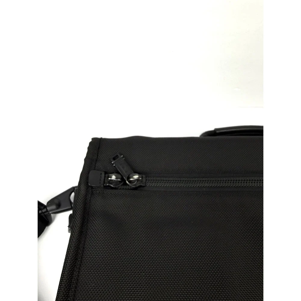 Tumi Alpha Briefcase Slim Black Portfolio Ballistic Nylon Laptop Bag Travel